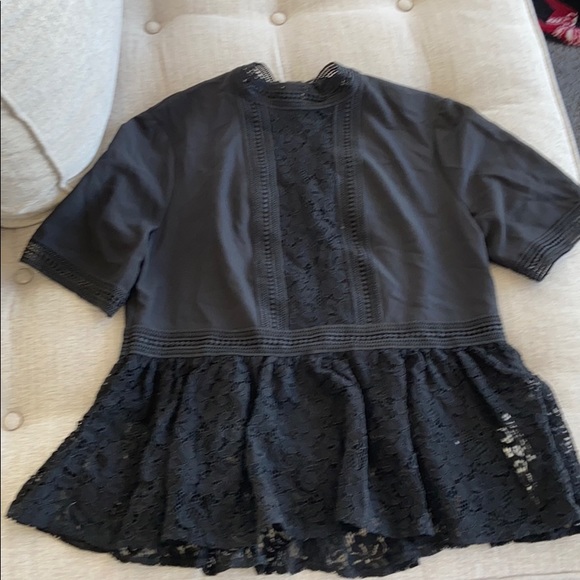 Short sleeve lace blouse - Picture 1 of 6